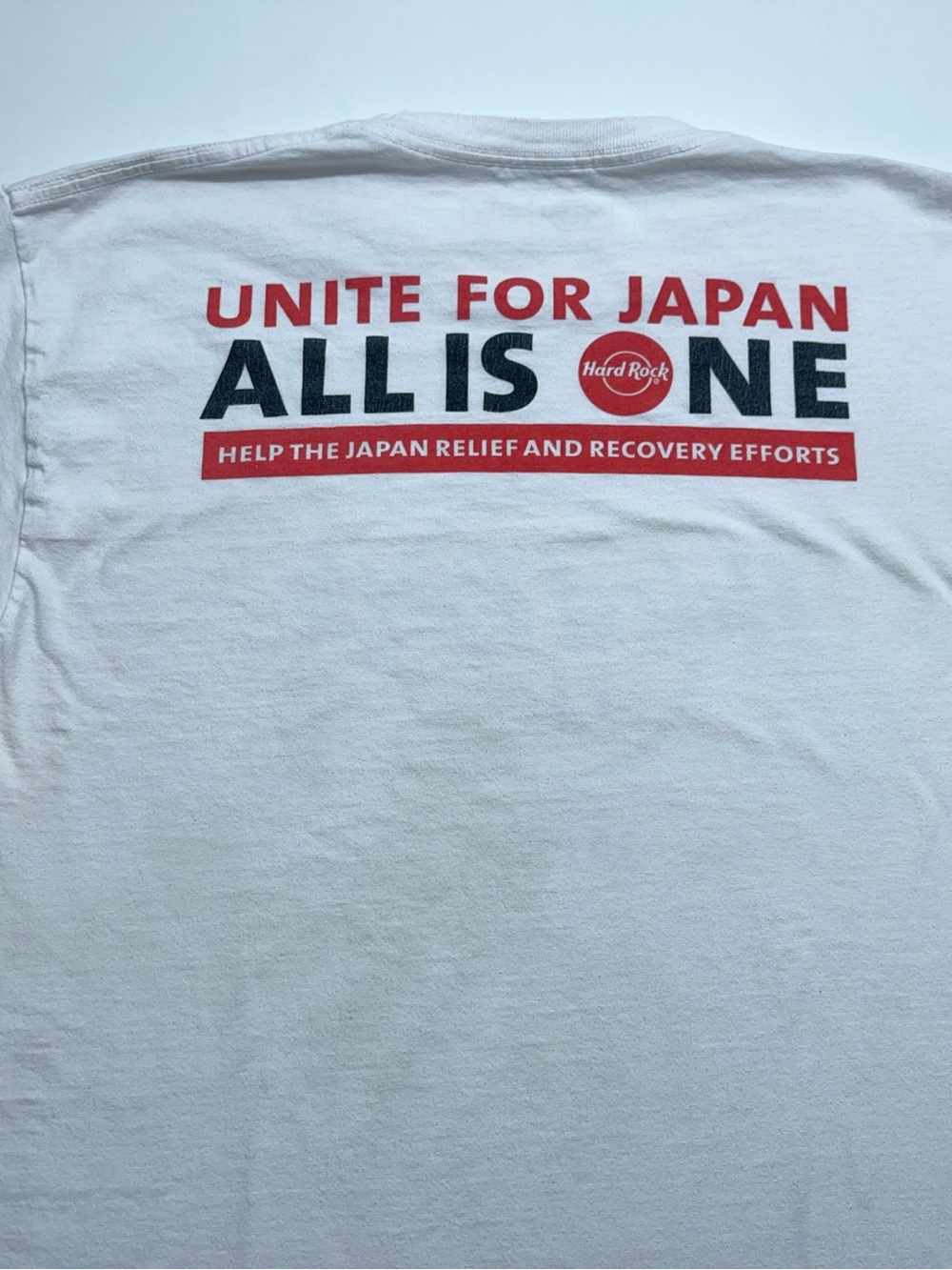 Hard Rock Cafe Japan T Shirt Mens Size XL White Red Cross Unite For Japan - Picture 2 of 11